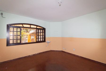 Sala de casa para alugar com 5 quartos, 276m² em Santo Antônio, Osasco