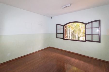 Casa para alugar com 276m², 5 quartos e 3 vagas Casa para alugar com 276m², 5 quartos e 3 vagasQuarto 1