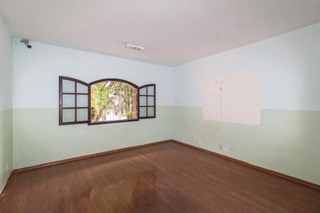 Casa para alugar com 276m², 5 quartos e 3 vagas Casa para alugar com 276m², 5 quartos e 3 vagasQuarto 1
