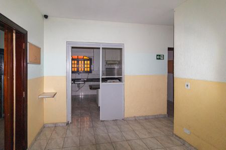 Casa para alugar com 276m², 5 quartos e 3 vagas Casa para alugar com 276m², 5 quartos e 3 vagasCozinha