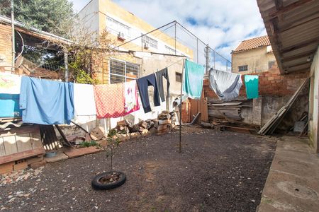 Casa à venda com 147m², 2 quartos e 2 vagasQuintal