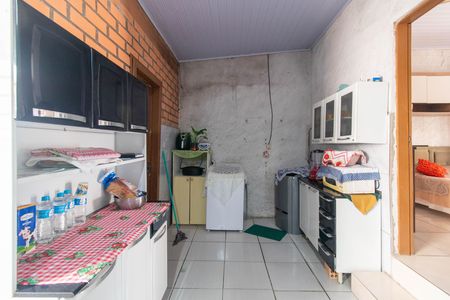 Casa à venda com 147m², 2 quartos e 2 vagasCozinha e Área de Serviço