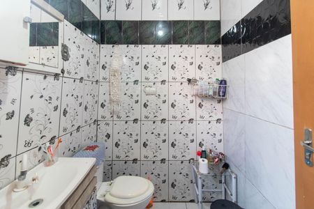 Casa à venda com 147m², 2 quartos e 2 vagasBanheiro