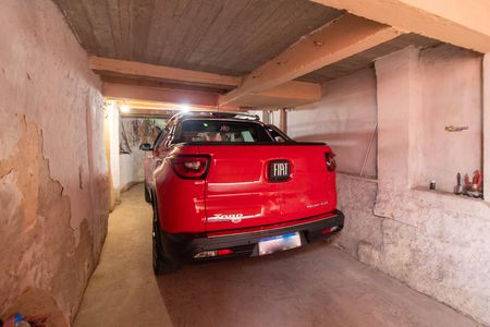 Casa à venda com 147m², 2 quartos e 2 vagasGaragem