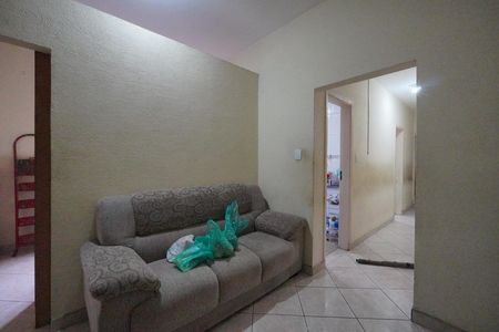 Apartamento à venda com 77m², 2 quartos e sem vagaSala