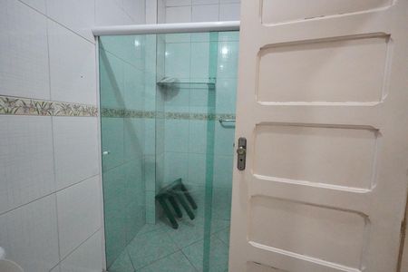 Apartamento à venda com 77m², 2 quartos e sem vagaBanheiro