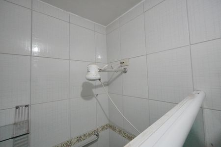 Apartamento à venda com 77m², 2 quartos e sem vagaBanheiro