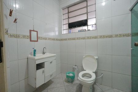 Apartamento à venda com 77m², 2 quartos e sem vagaBanheiro