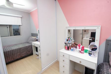 Apartamento à venda com 60m², 3 quartos e 1 vaga Apartamento à venda com 60m², 3 quartos e 1 vagaQuarto 2