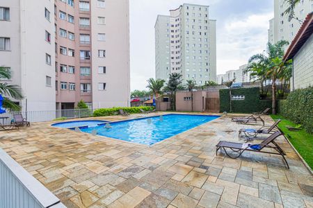 Apartamento à venda com 60m², 3 quartos e 1 vaga Apartamento à venda com 60m², 3 quartos e 1 vagaPiscina