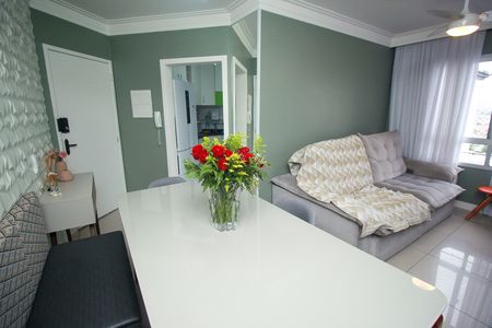 Apartamento à venda com 60m², 3 quartos e 1 vaga Apartamento à venda com 60m², 3 quartos e 1 vagaSala de Jantar