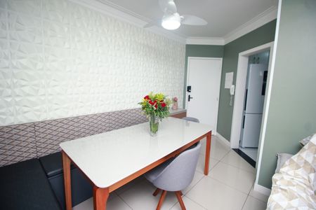 Apartamento à venda com 60m², 3 quartos e 1 vaga Apartamento à venda com 60m², 3 quartos e 1 vagaSala de Jantar