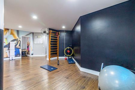 Apartamento à venda com 60m², 3 quartos e 1 vaga Apartamento à venda com 60m², 3 quartos e 1 vagaAcademia