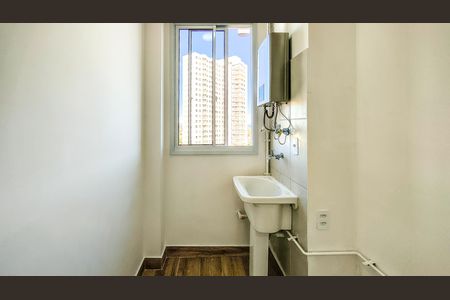 Apartamento para alugar com 39m², 2 quartos e 1 vaga Apartamento para alugar com 39m², 2 quartos e 1 vagaCozinha e Área de Serviço