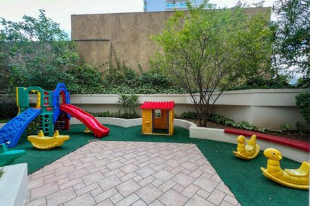 Apartamento à venda com 65m², 2 quartos e 1 vaga Apartamento à venda com 65m², 2 quartos e 1 vagaPlayground