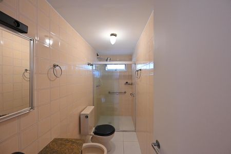 Apartamento à venda com 65m², 2 quartos e 1 vaga Apartamento à venda com 65m², 2 quartos e 1 vagaBanheiro Social