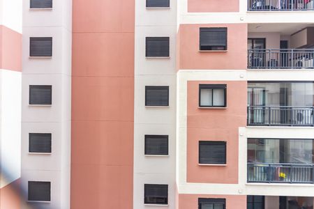 Vista  de apartamento à venda com 2 quartos, 46m² em Ayrosa, Osasco
