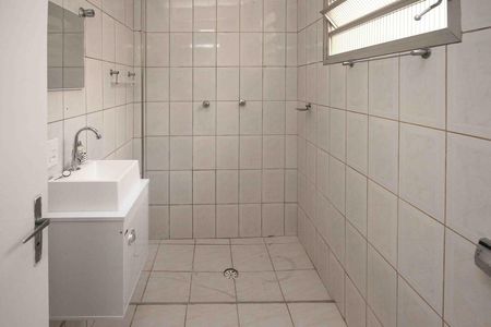 Casa à venda com 100m², 2 quartos e 1 vaga