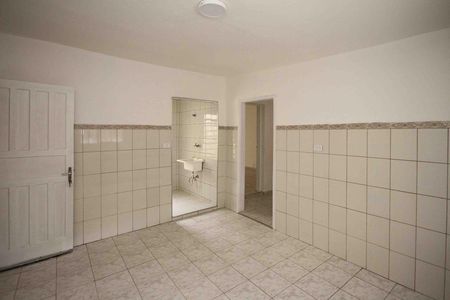 Casa à venda com 100m², 2 quartos e 1 vaga