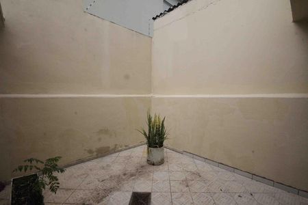 Casa à venda com 100m², 2 quartos e 1 vaga