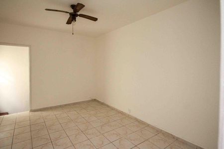 Casa à venda com 100m², 2 quartos e 1 vaga