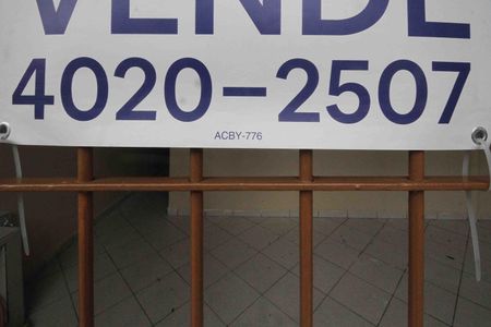 Casa à venda com 100m², 2 quartos e 1 vaga
