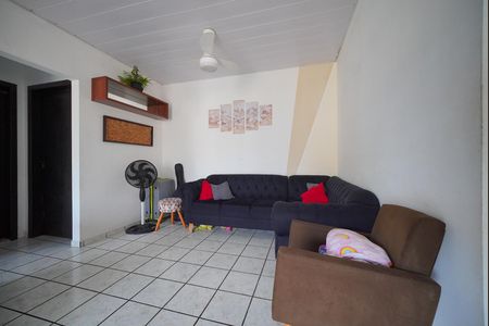 Sala de casa para alugar com 2 quartos, 130m² em Balneario, Florianópolis
