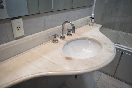 Apartamento para alugar com 97m², 2 quartos e 2 vagasBanheiro da Suíte 2