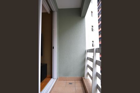 Varanda da sala de apartamento para alugar com 2 quartos, 97m² em Jardim Paulista, São Paulo