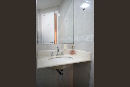 Apartamento para alugar com 97m², 2 quartos e 2 vagasBanheiro da Suíte 1