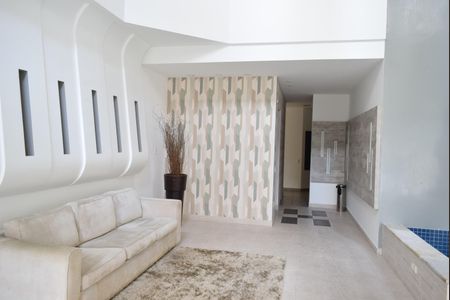 Apartamento para alugar com 97m², 2 quartos e 2 vagasHall social