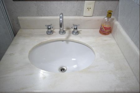 Apartamento para alugar com 97m², 2 quartos e 2 vagasBanheiro da Suíte 1