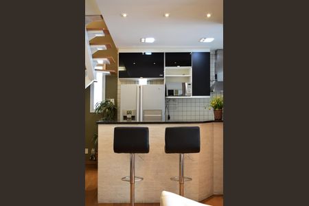 Apartamento para alugar com 97m², 2 quartos e 2 vagasCozinha