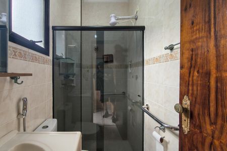 Apartamento para alugar com 112m², 2 quartos e 1 vaga Apartamento para alugar com 112m², 2 quartos e 1 vagaBanheiro da Suíte