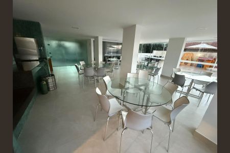 Apartamento à venda com 138m², 4 quartos e 2 vagas Apartamento à venda com 138m², 4 quartos e 2 vagasSala de Jantar