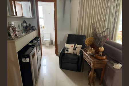 Apartamento à venda com 138m², 4 quartos e 2 vagas Apartamento à venda com 138m², 4 quartos e 2 vagasCozinha