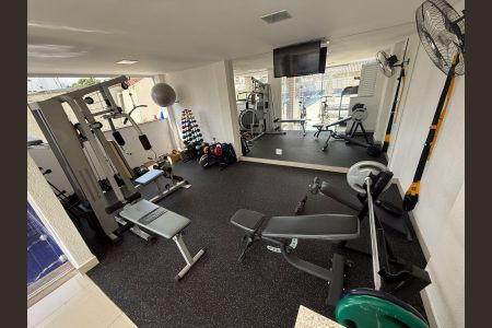 Apartamento à venda com 138m², 4 quartos e 2 vagas Apartamento à venda com 138m², 4 quartos e 2 vagasAcademia