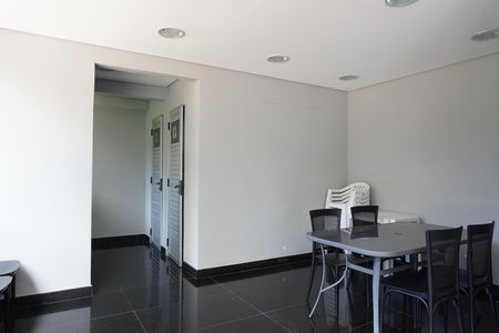 Apartamento para alugar com 93m², 3 quartos e 2 vagas Apartamento para alugar com 93m², 3 quartos e 2 vagasÁrea comum - Salão de festas