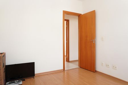 Apartamento para alugar com 93m², 3 quartos e 2 vagas Apartamento para alugar com 93m², 3 quartos e 2 vagasQuarto 2