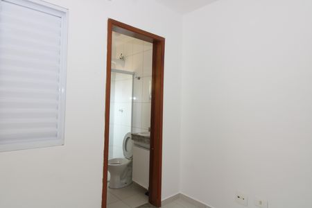 Casa de condomínio para alugar com 80m², 2 quartos e 1 vagaSuíte 1