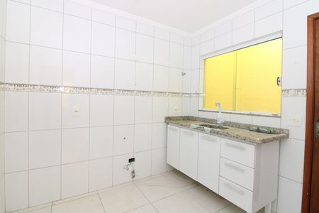 Casa de condomínio para alugar com 80m², 2 quartos e 1 vagaCozinha