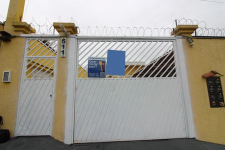 Casa de condomínio para alugar com 80m², 2 quartos e 1 vagaFachada