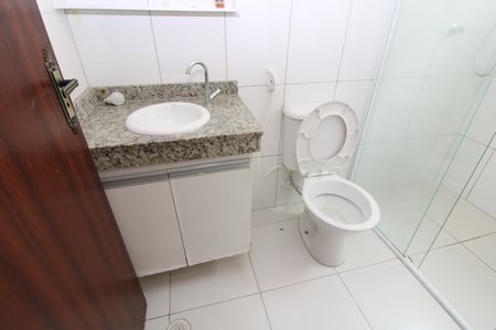 Casa de condomínio para alugar com 80m², 2 quartos e 1 vagaBanheiro da Suíte 2