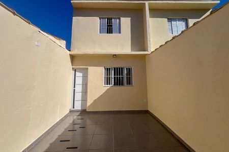Casa para alugar com 75m², 2 quartos e 1 vaga Casa para alugar com 75m², 2 quartos e 1 vagaGaragem