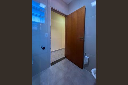 Casa para alugar com 75m², 2 quartos e 1 vaga Casa para alugar com 75m², 2 quartos e 1 vagaBanheiro 1