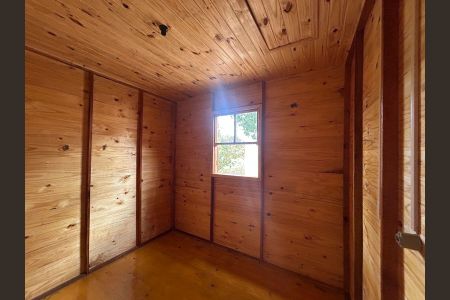 Quarto 1 de casa para alugar com 2 quartos, 35m² em Mathias Velho, Canoas