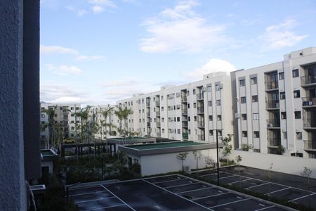 Varanda de apartamento para alugar com 2 quartos, 55m² em Barra Olímpica, Rio de Janeiro