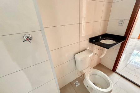 Apartamento à venda com 37m², 2 quartos e sem vagaBanheiro