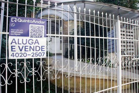 Apartamento para alugar com 140m², 3 quartos e 1 vagaPlaquinha