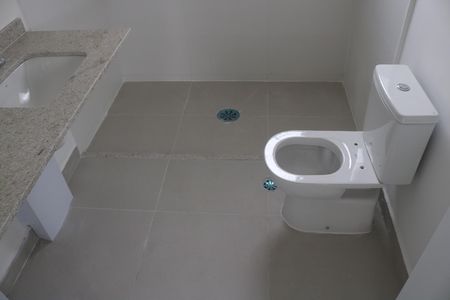 Apartamento à venda com 136m², 3 quartos e 2 vagasBanheiro 1